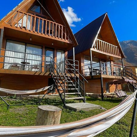 Twin Cottages Kazbegi Exterior photo